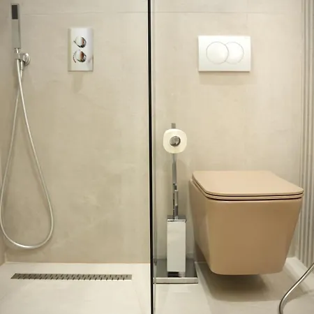 Nea Deluxe Apartament *