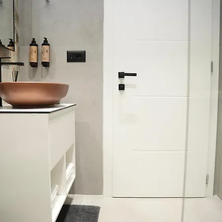 Nea Deluxe Apartamento *