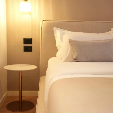 Nea Deluxe Apartament