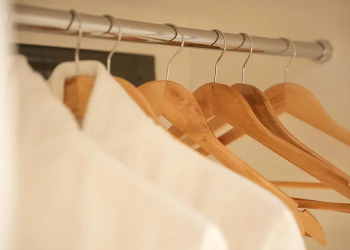 Nea Deluxe 地拉那